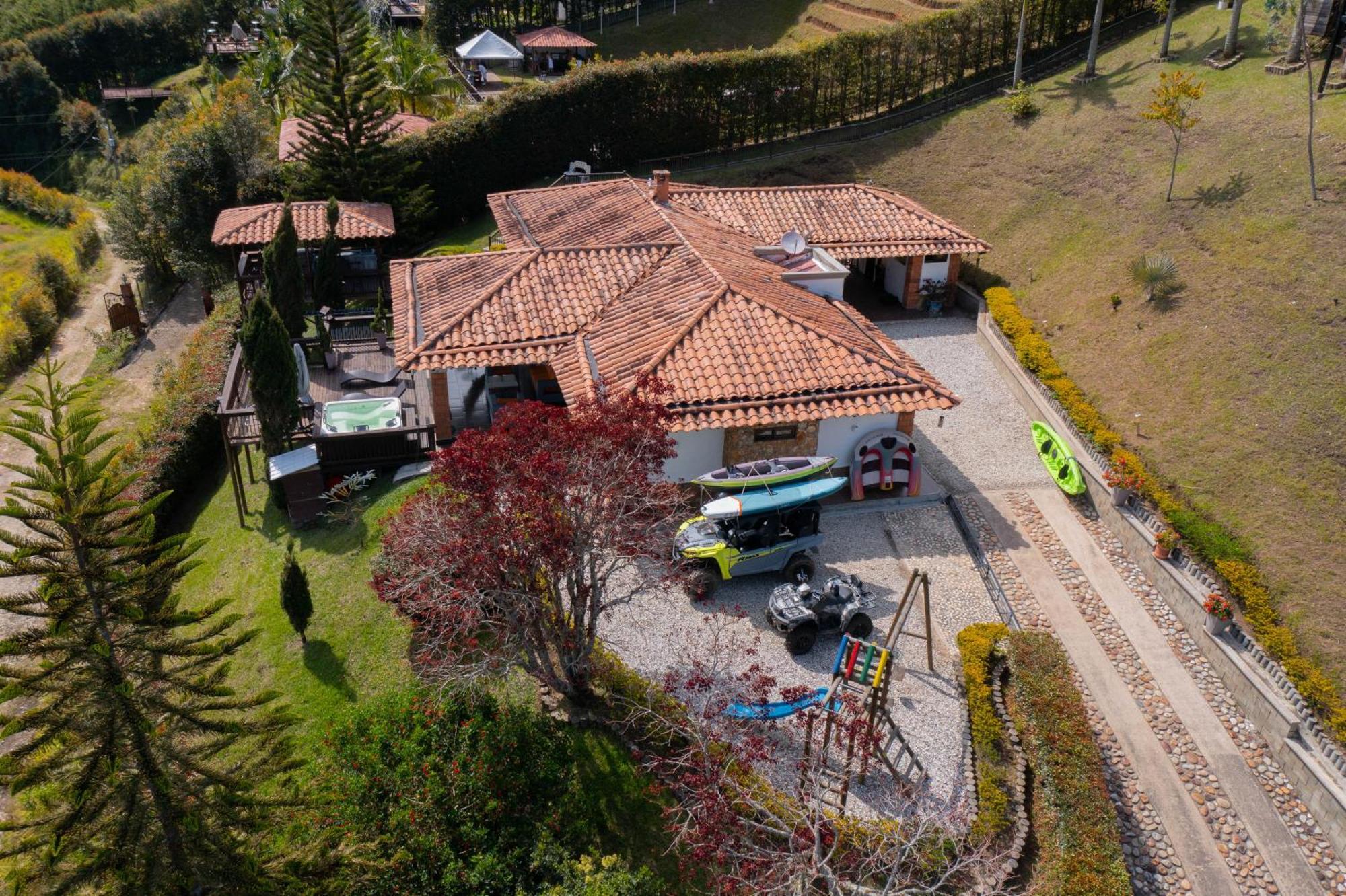 Вилла Casa Campestre Montecarlo Guatape- Desayuno A Pareja Экстерьер фото