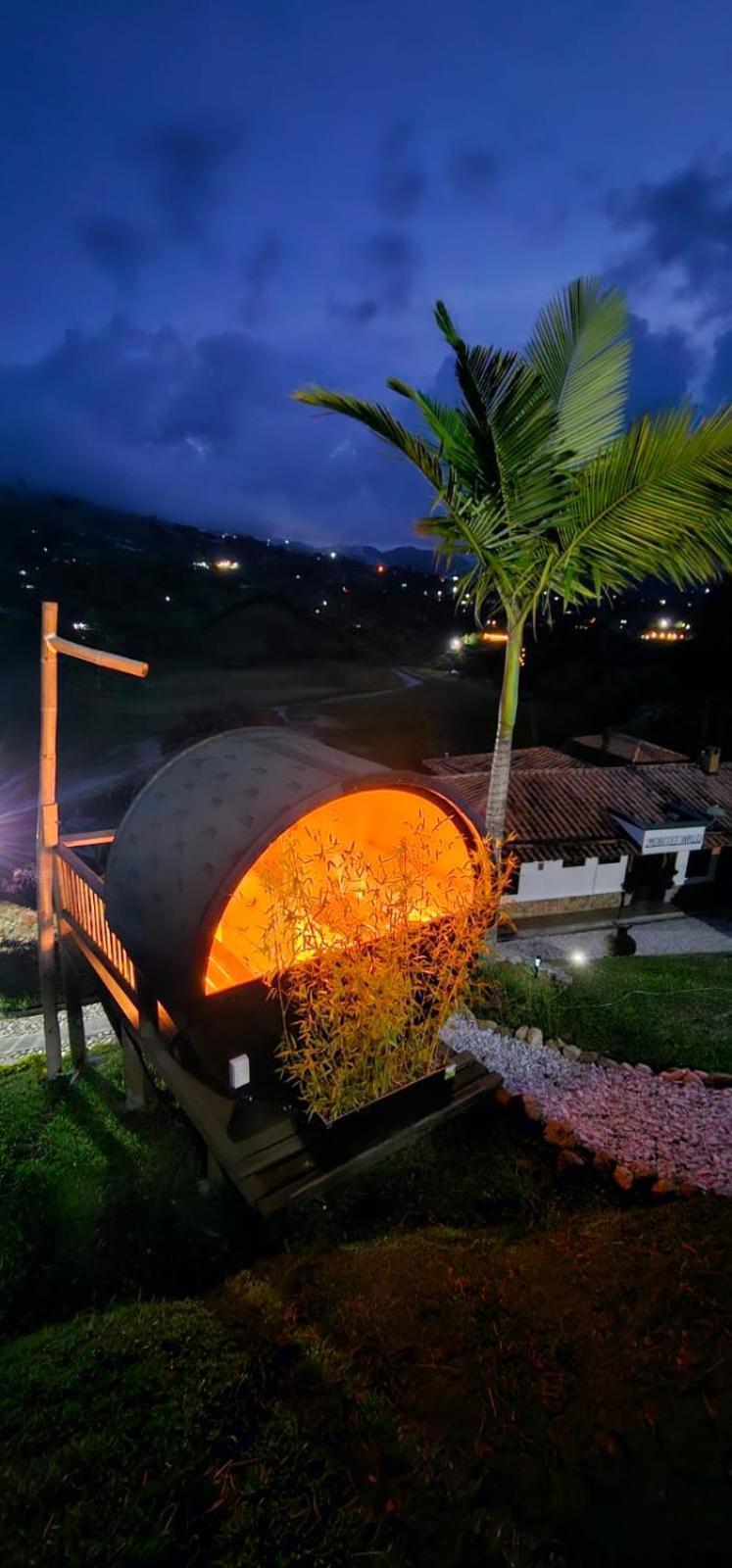 Вилла Casa Campestre Montecarlo Guatape- Desayuno A Pareja Экстерьер фото